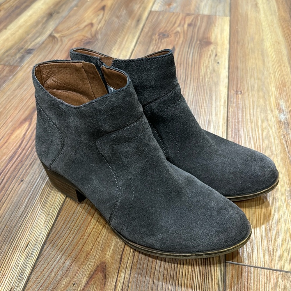 Lucky brand boots